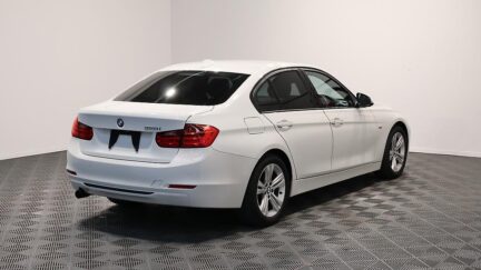 2012 BMW 3 Series Sport image 341434