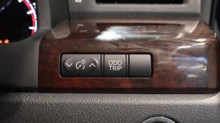 2012 Toyota Vellfire 2.4Z image 343785