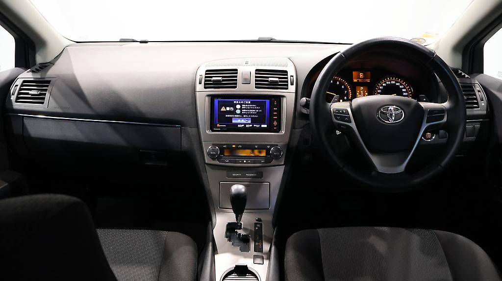 2012 Toyota Avensis Xi Reverse Camera + Push Button Start image 344265