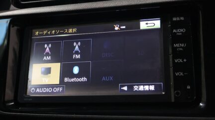 2015 Toyota Aqua G Model + Reverse Camera image 344719