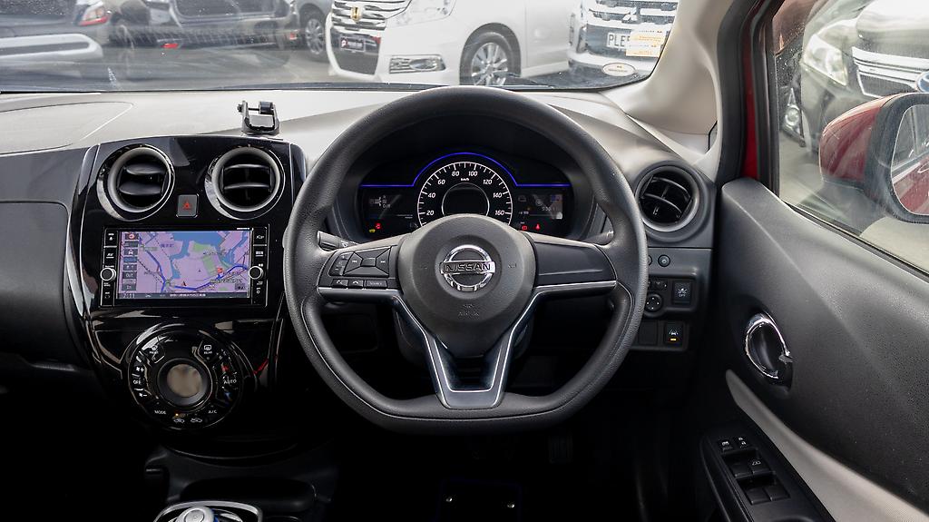 2018 Nissan Note E-Power X Push start image 356827