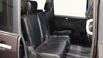 2013 Nissan Serena Highwaystar S-Hybrid image 345801