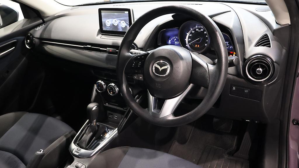 2015 Mazda Demio 13S + Reverse Camera image 344375