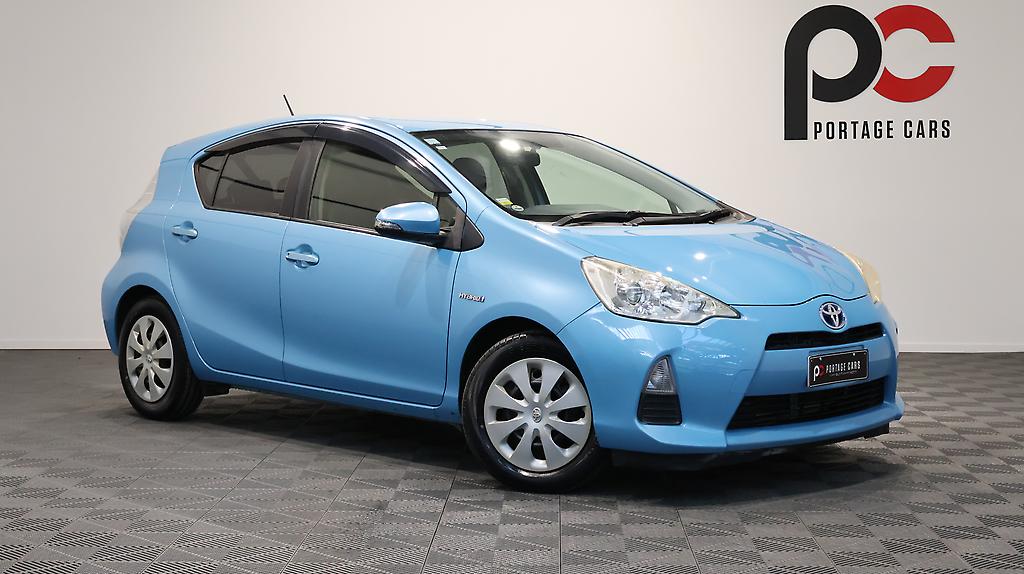2013 Toyota Aqua S Model, Push Start, Bluetooth image 343443