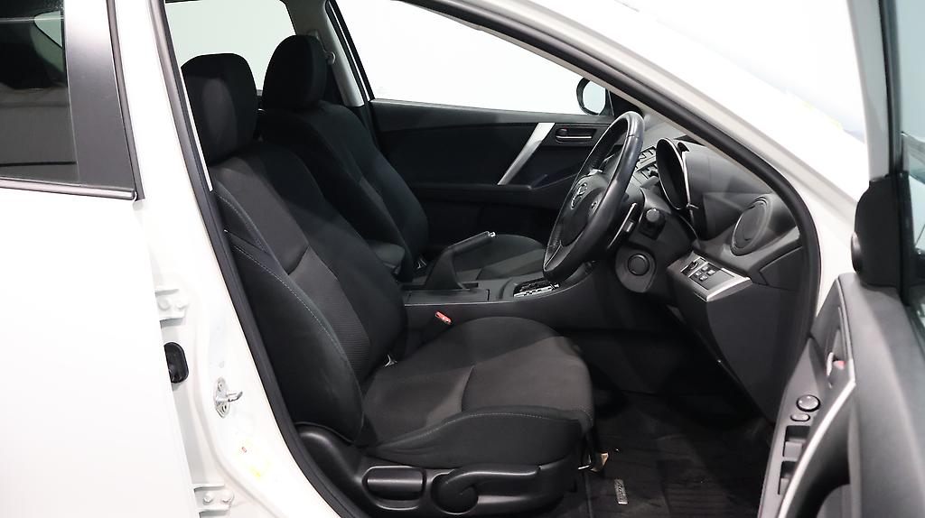 2012 Mazda Axela Sports 20S Skyactiv image 344999