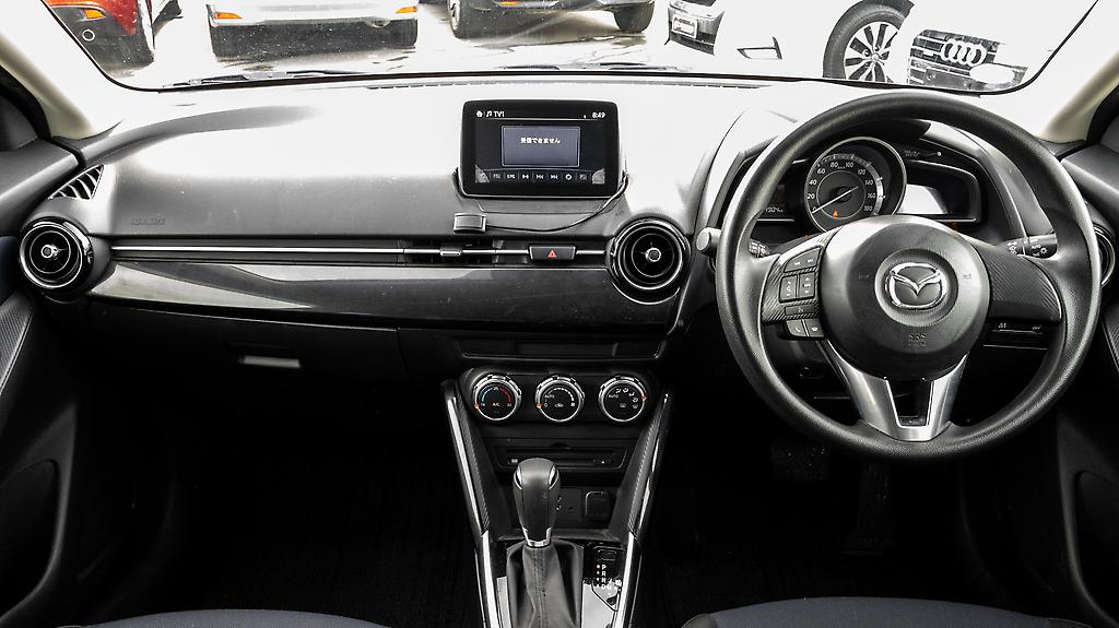 2015 Mazda Demio 13S 6AT FWD Push start image 342484