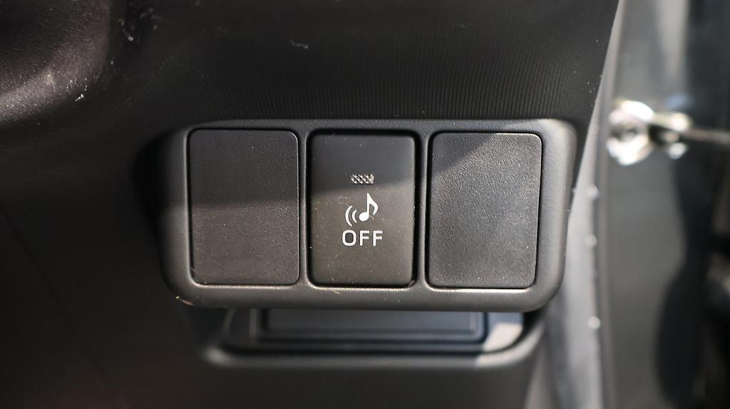 2015 Toyota Aqua Hybrid S image 340947