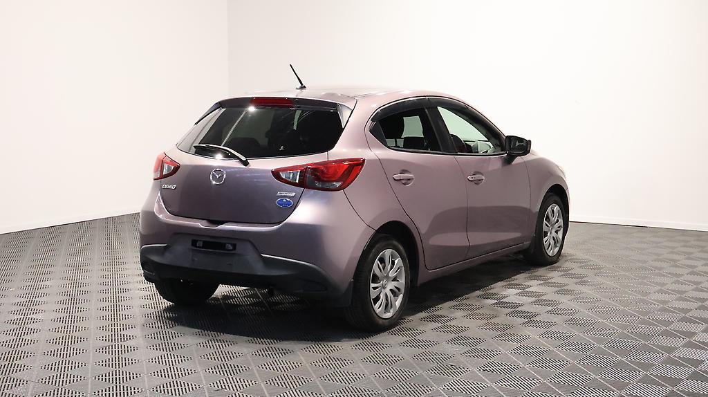 2015 Mazda Demio 13S + Reverse Camera image 341149