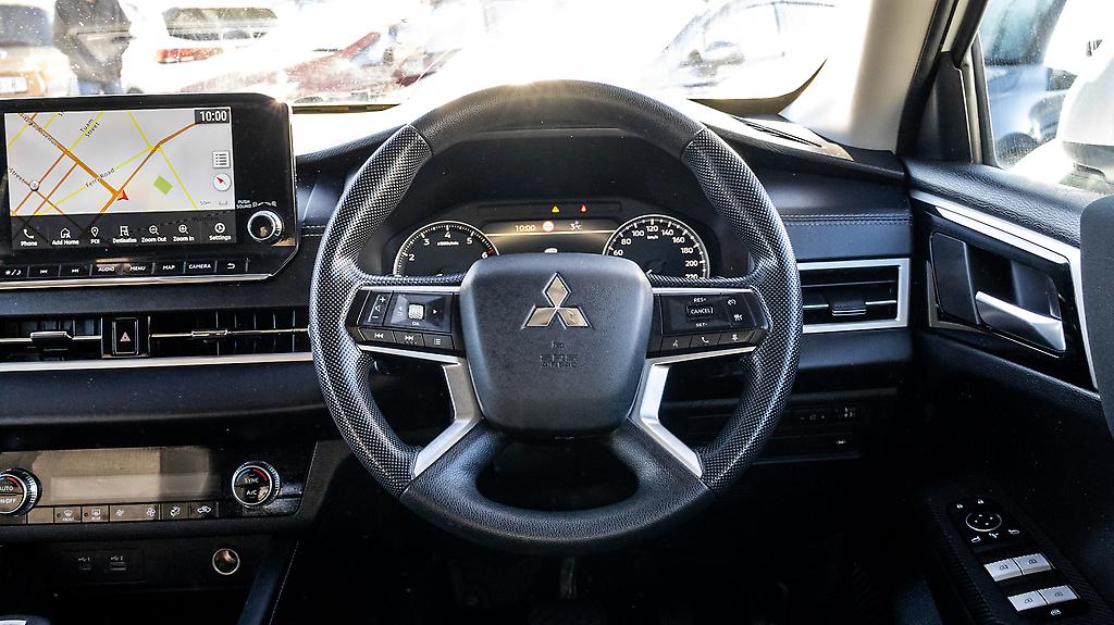 2022 Mitsubishi Outlander LS 2.5P/4WD/NZ NEW image 345739