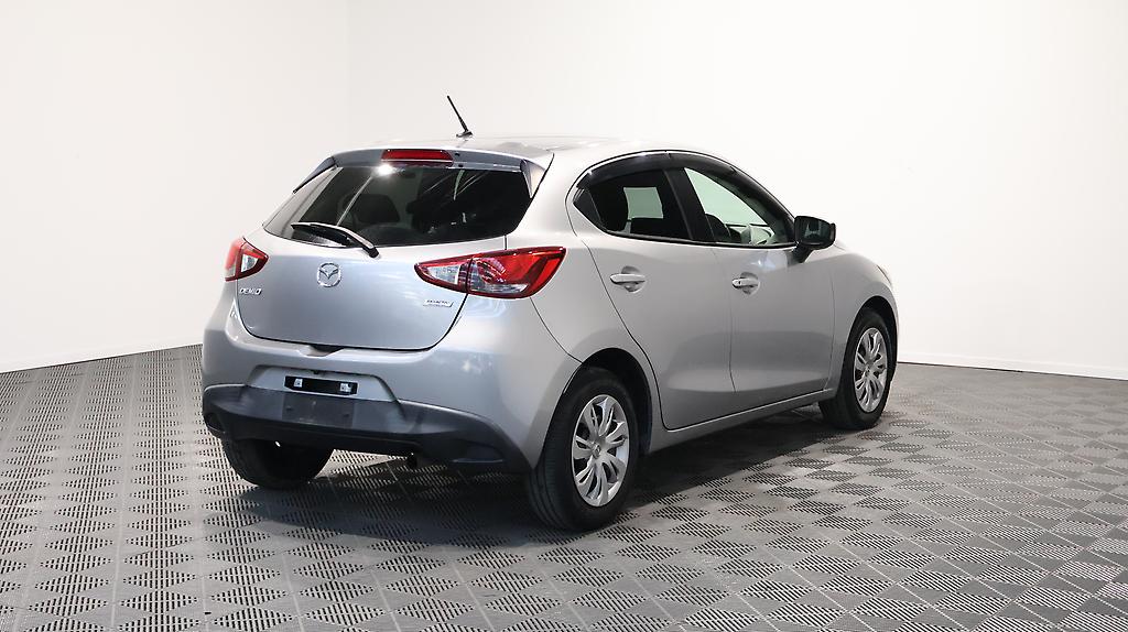 2015 Mazda Demio 13S + Push Start + Reverse Camera image 345354
