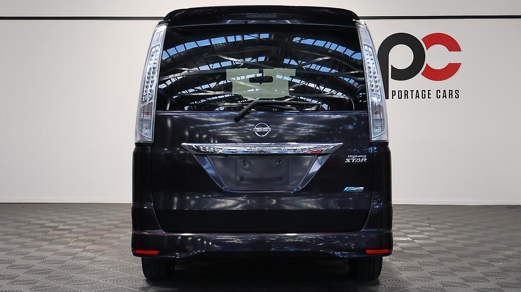 2013 Nissan Serena Highwaystar S-Hybrid image 345796