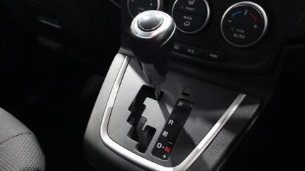 2013 Mazda Premacy 20S Skyactiv image 344657