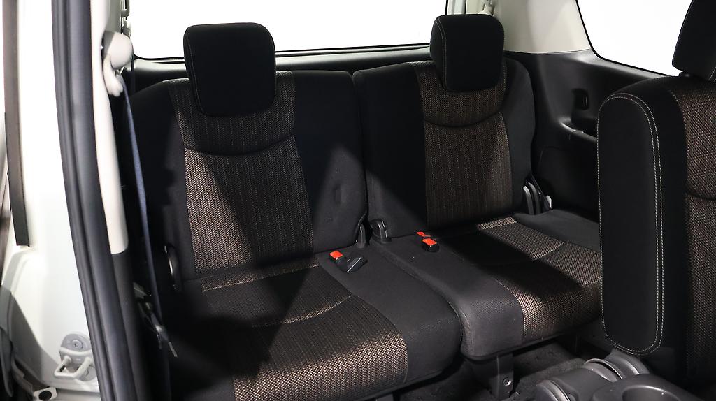 2015 Nissan Serena Hybrid Highway Star V Selection Facelift image 340890