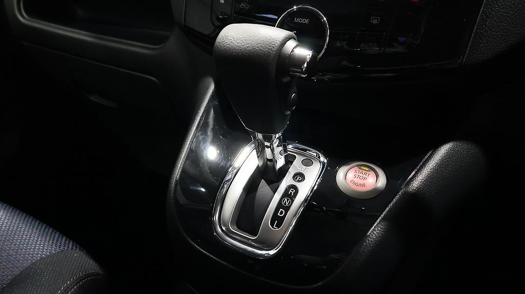 2013 Nissan Serena Highway Star S-Hybrid L Selection image 342137