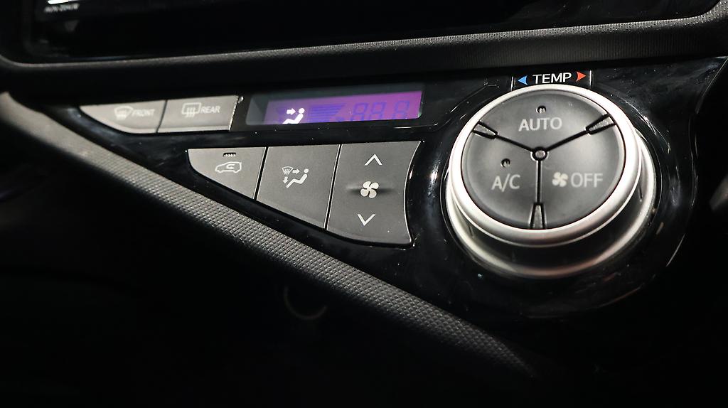 2015 Toyota Aqua image 345225
