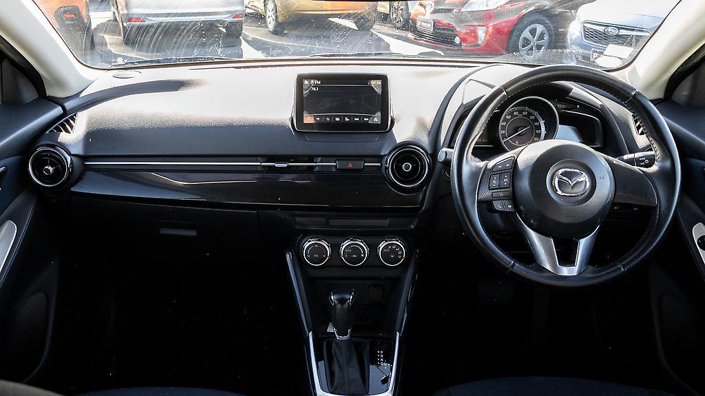 2015 Mazda Demio 13S 6AT Push start image 345673
