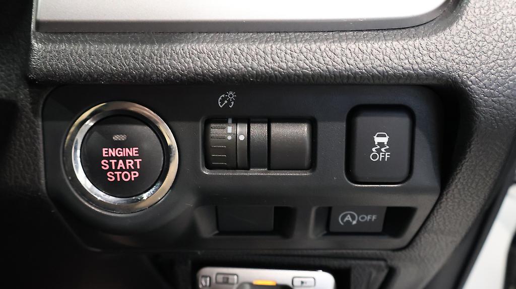 2014 Subaru Impreza Sport 1.6i-L image 341470