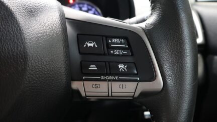 2015 Subaru Impreza Cruise Control + Half Leather Seats image 343482