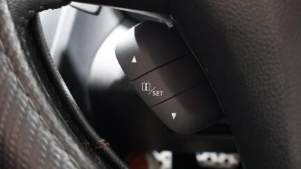 2013 Subaru XV 2.0i-L Eyesight AWD image 344470