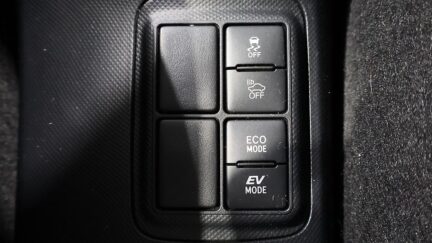 2016 Toyota Aqua G Model + Push Button Start image 341222