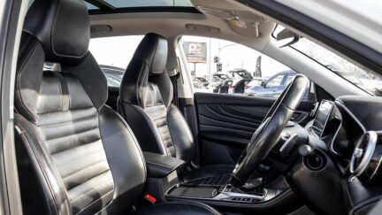 2022 MG HS 2.0PT/4WD/6AT Essense NZ NEW image 346174