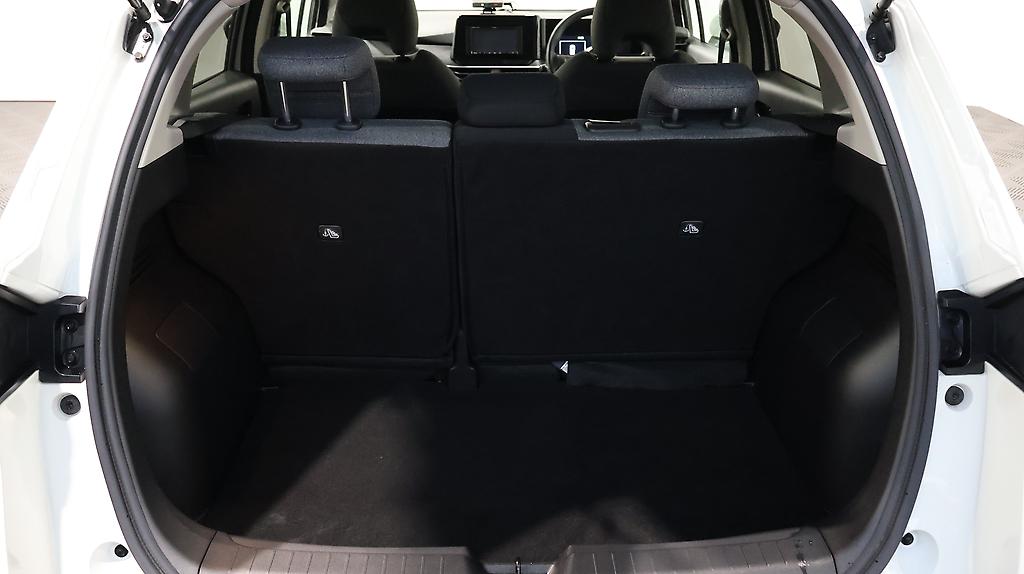2021 Nissan Note E Power Hybrid with Alloys image 345259