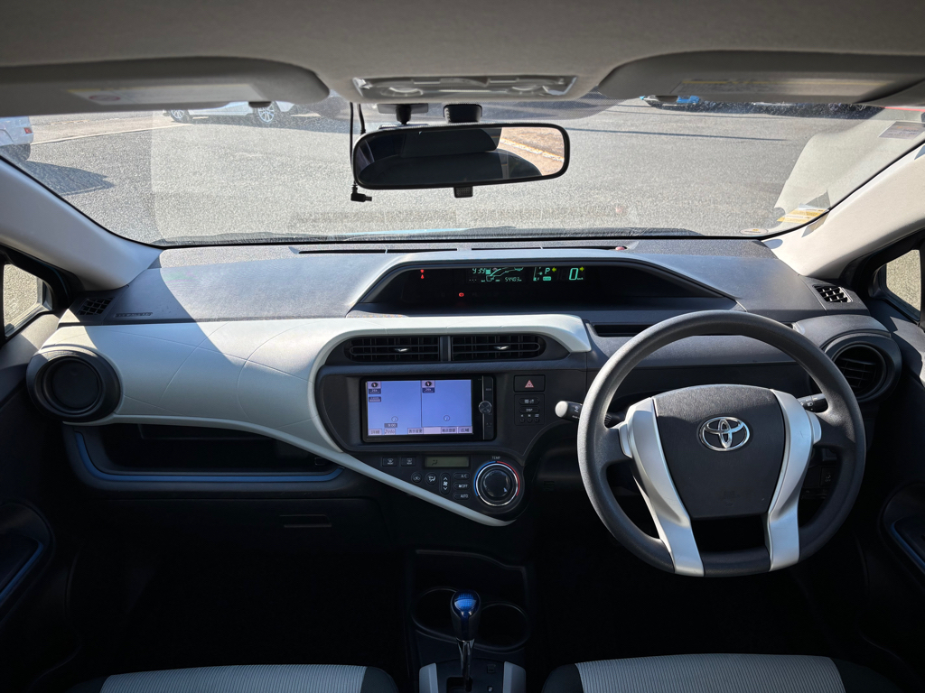 2013 Toyota Aqua S Model image 341199