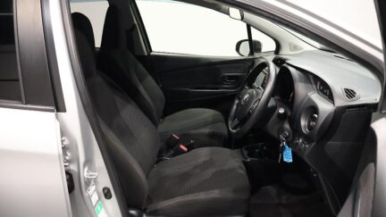 2017 Toyota Vitz Hybrid + Reverse Camera image 345547