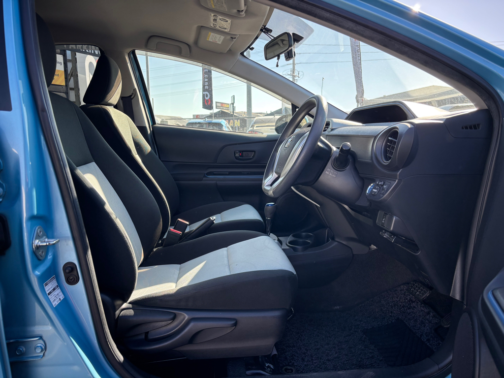 2013 Toyota Aqua S Model image 341194