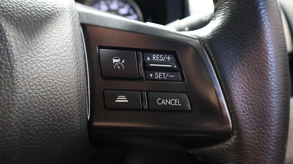 2012 Subaru Impreza Sport 2.0i Eyesight AWD image 344940