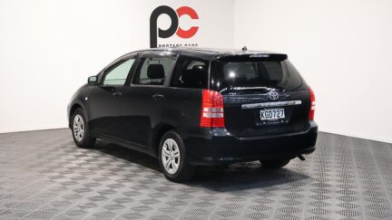 2005 Toyota Wish image 343749