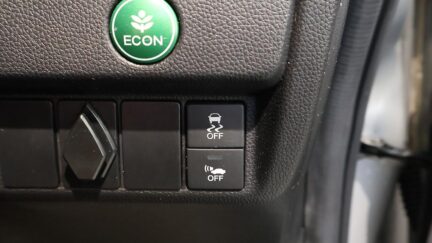 2014 Honda Fit Hybrid L Package image 341875
