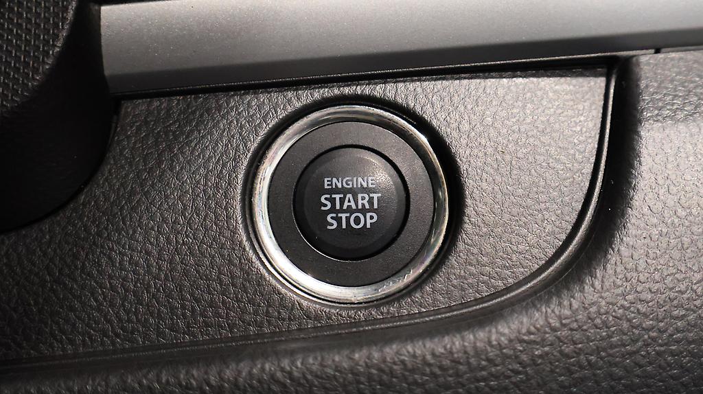 2014 Suzuki Swift XG Model image 344594