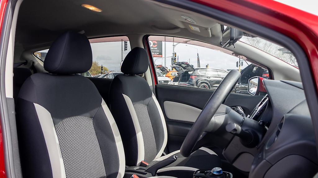 2018 Nissan Note E-Power X Push start image 356824