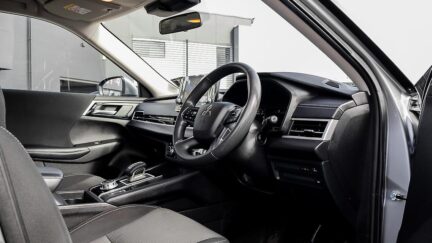 2022 Mitsubishi Outlander LS 2.5P/4WD/NZ NEW image 348827