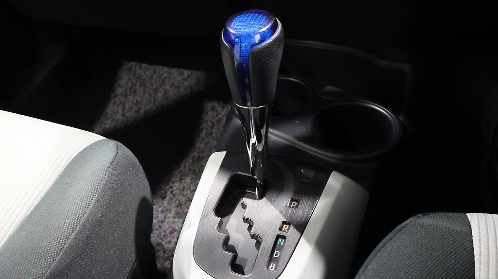 2013 Toyota Aqua S Model, Push Start, Reverse Camera image 348611
