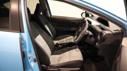 2013 Toyota Aqua S Model, Push Start, Reverse Camera image 348606