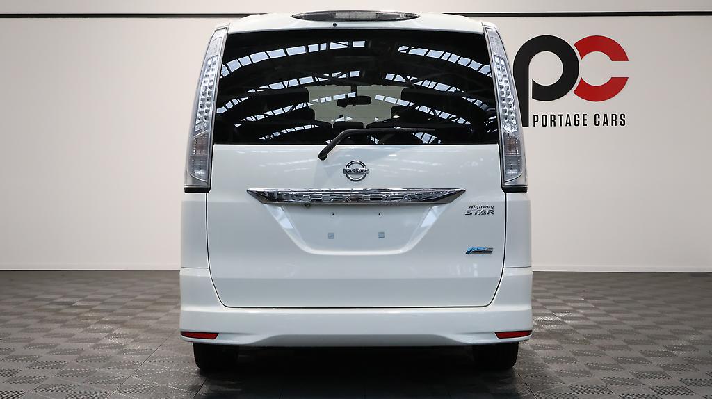 2013 Nissan Serena Hybrid Highway Star S image 348625