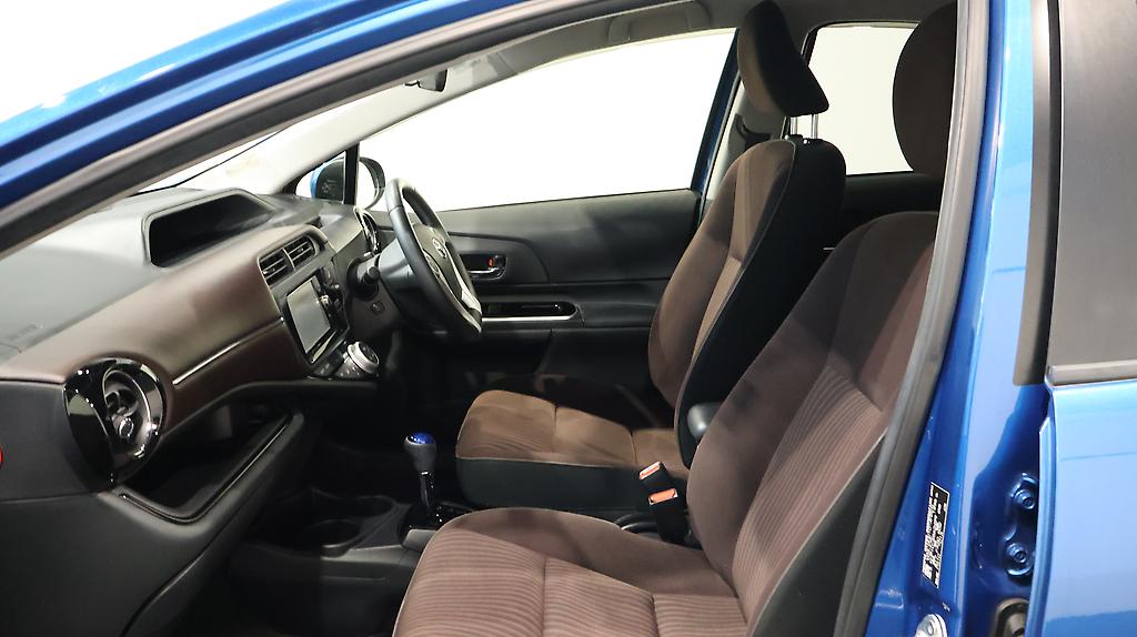 2016 Toyota Aqua G Model + Cruise Control image 347929