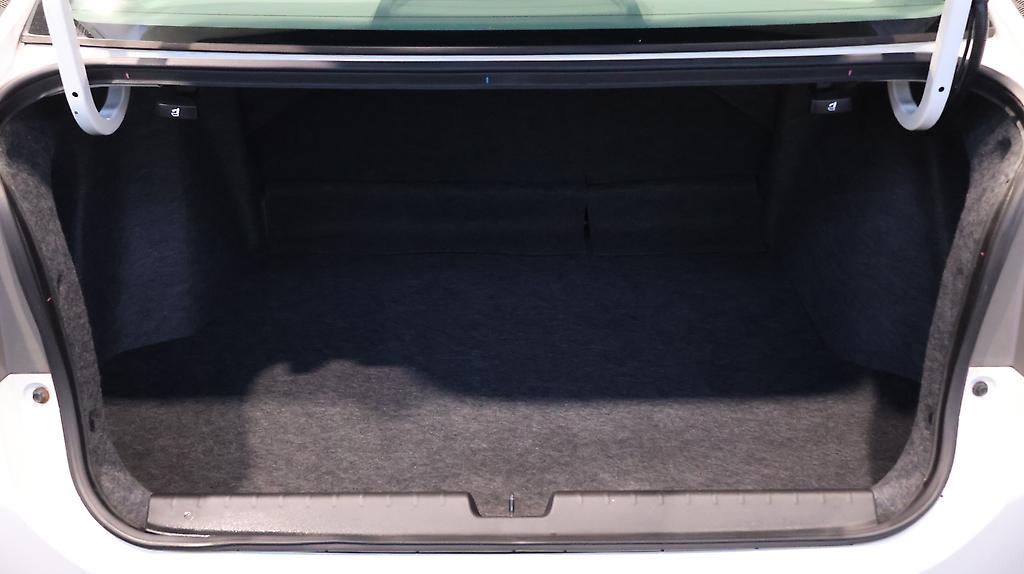 2015 Honda Grace  Hybrid LX image 347200