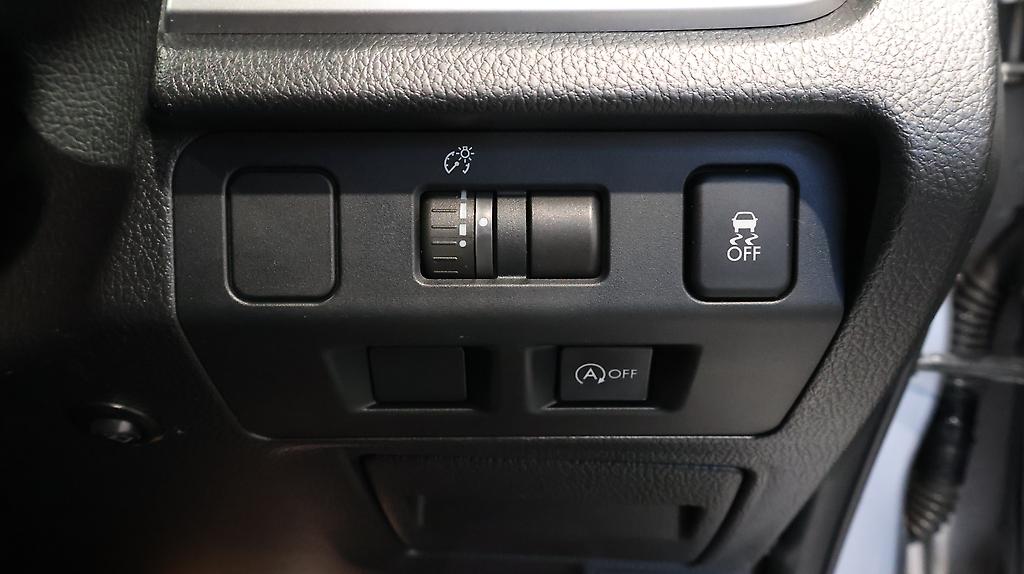 2012 Subaru Impreza Sport 2.0i Eyesight AWD image 347718