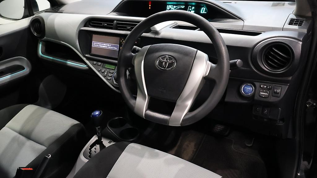 2012 Toyota Aqua S Model, Push Start image 352397