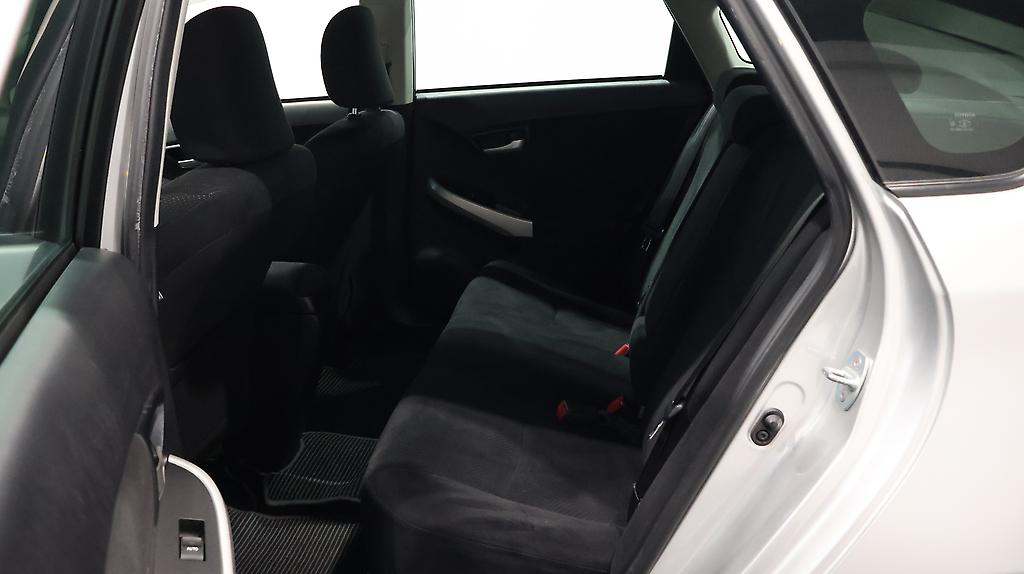 2013 Toyota Prius S Model image 350492