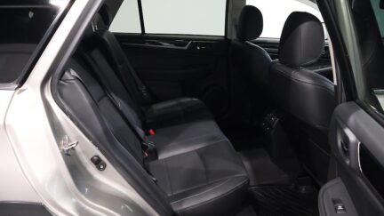 2015 Subaru Outback Limited AWD image 350514