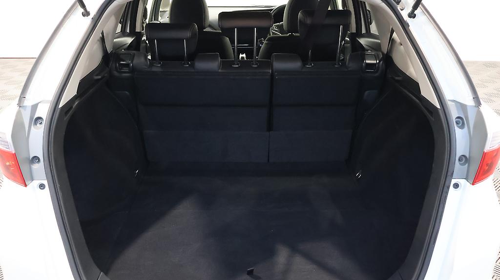2015 Honda Shuttle Hybrid Z image 348155