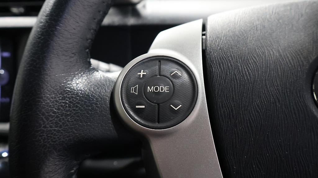 2012 Toyota Aqua G Model, Push Start, Heated Seats, Reverse Camera image 349577