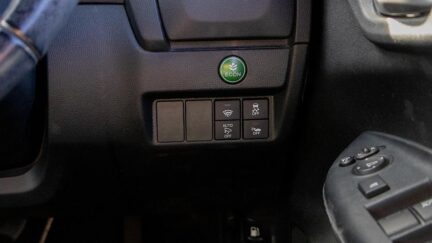 2016 Honda Fit F spec hybrid 7AT Push start image 351167