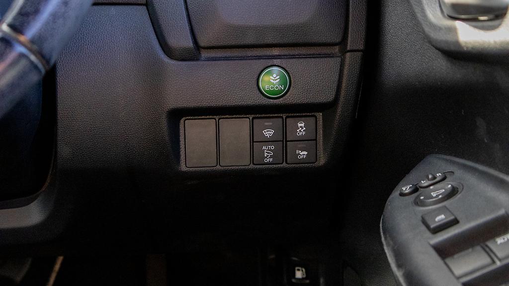 2016 Honda Fit F spec hybrid 7AT Push start image 351167