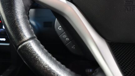 2015 Honda Shuttle Hybrid Z 4WD image 350970