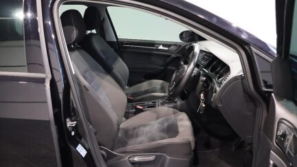 2013 Volkswagen Golf TSI Model image 349738
